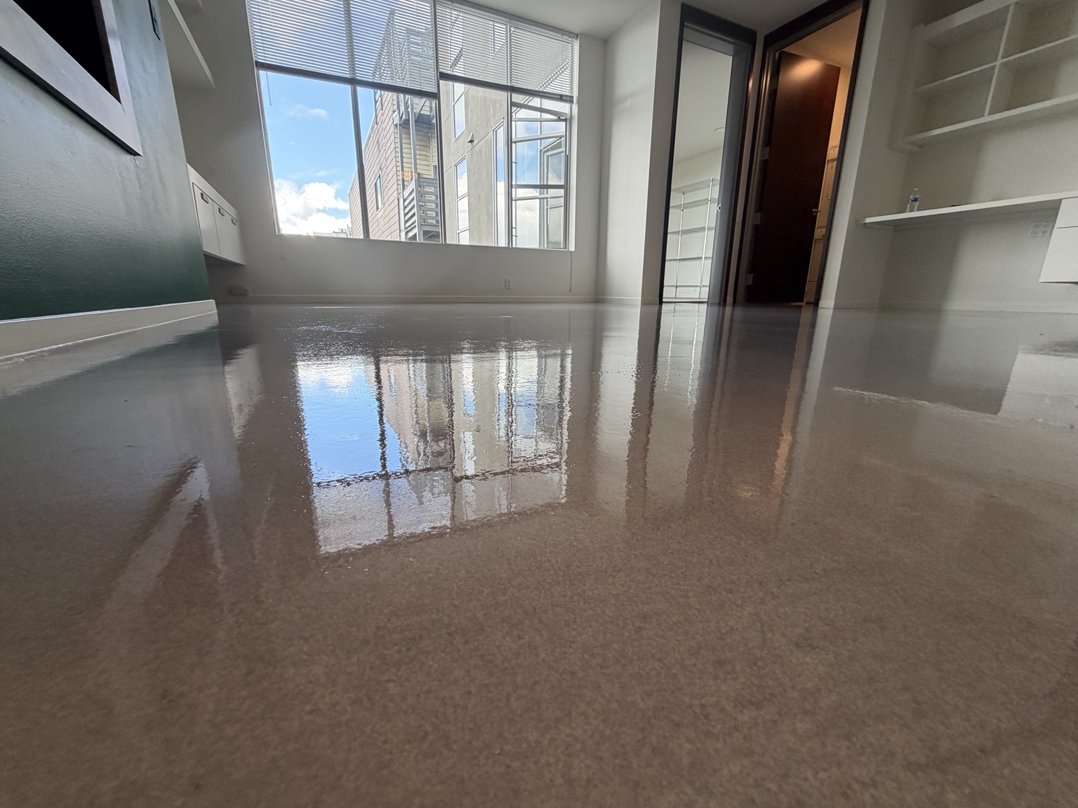 Glossy residential coating