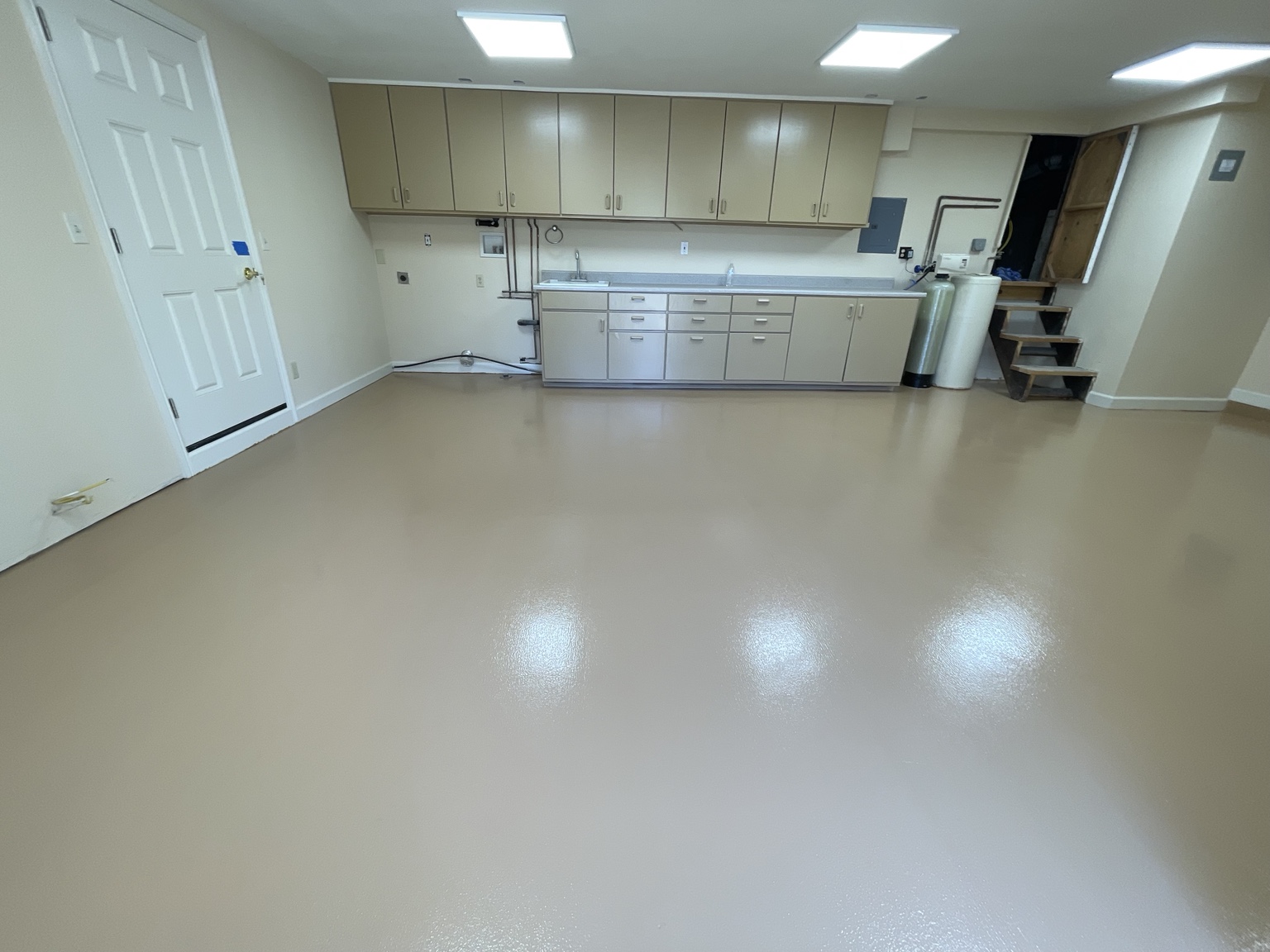 Tan garage coating